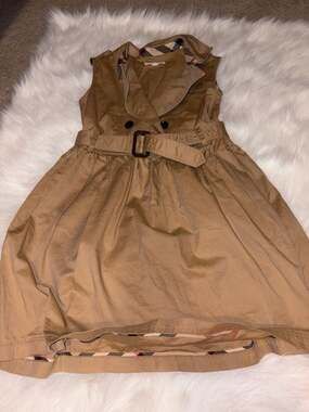 Burberry Children Girls Sleeveless Trench Dress with Belt Brown Tan Size 12Y